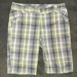 Columbia‎ grt Women's High Rise Plaid Bermuda Activewear Shorts Size 12